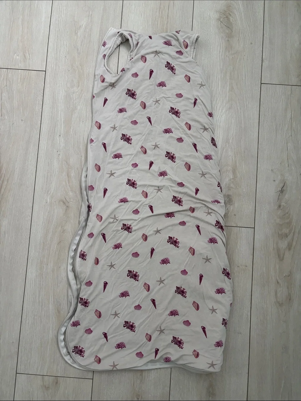 Kyte BABY Raspberry Shell Sleep Sack - pink seashell print - Picture 5 of 5